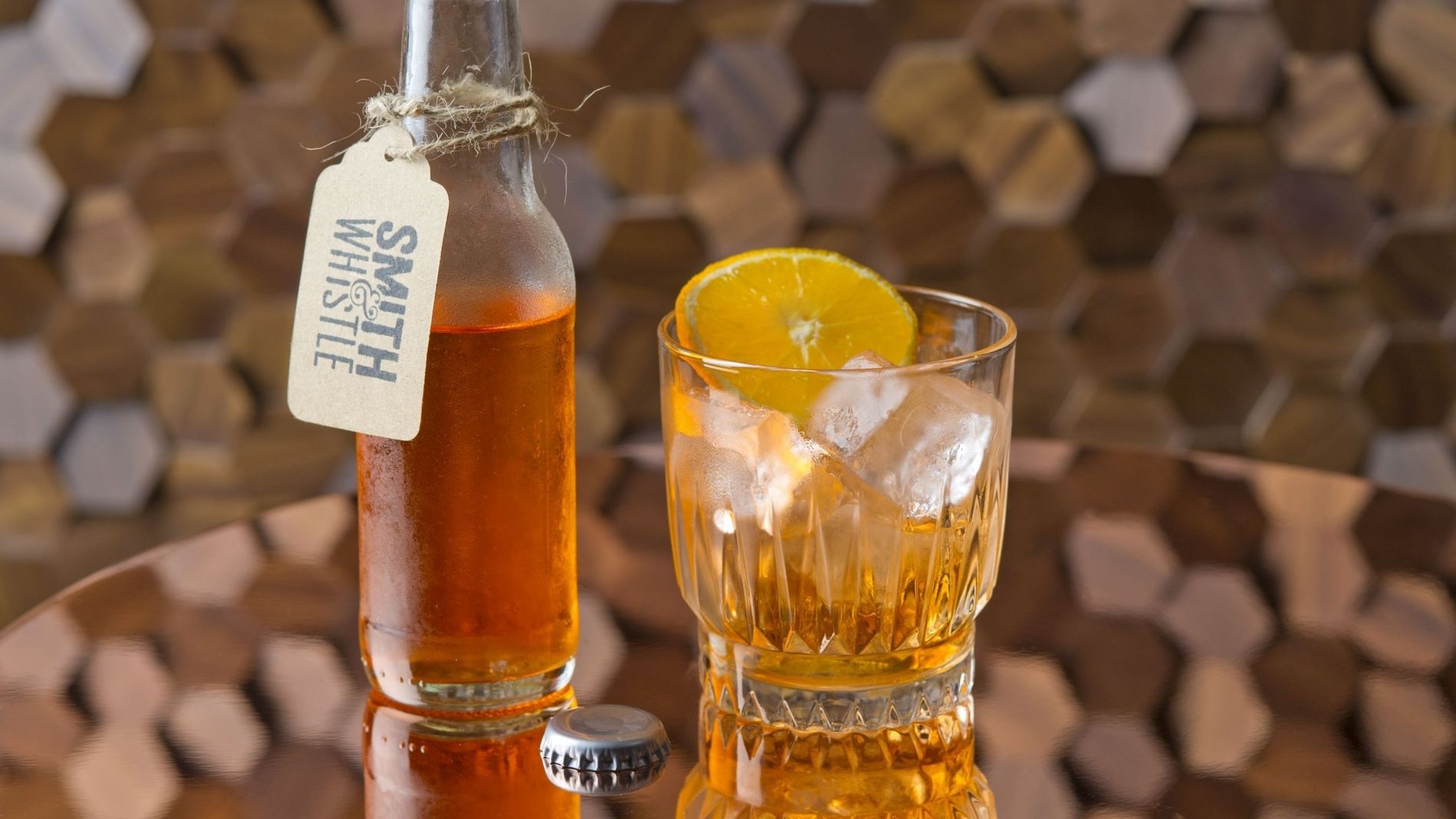 Smith and Whistle Mayfair Local Bar Sheraton Park Lane Hotel London Piccadilly