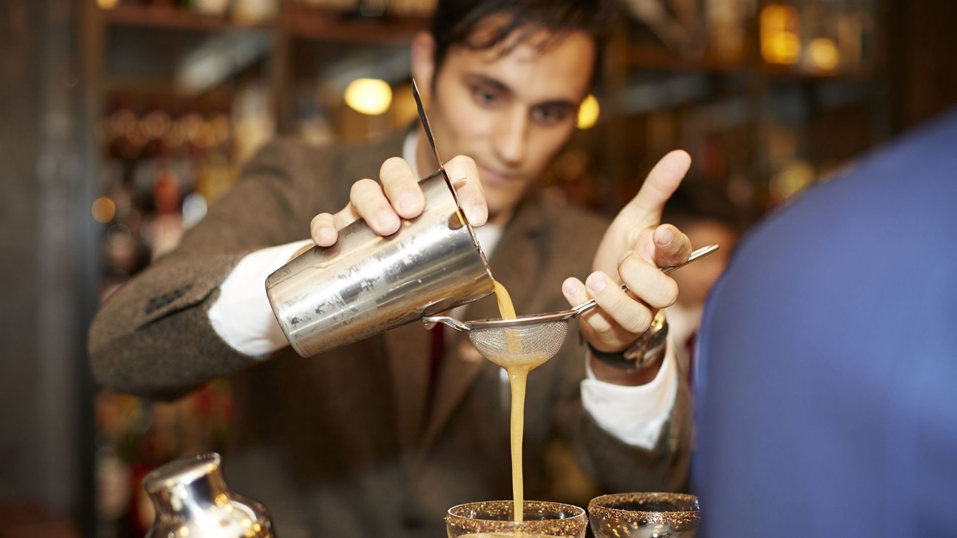 Smith and Whistle Mayfair Local Bar Sheraton Park Lane Hotel London Piccadilly